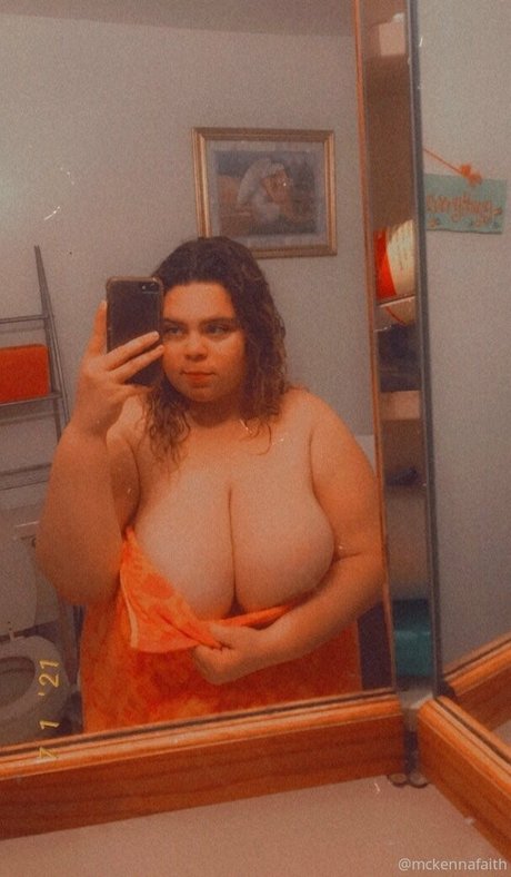 mckennafaith OnlyFans Nacktbilder