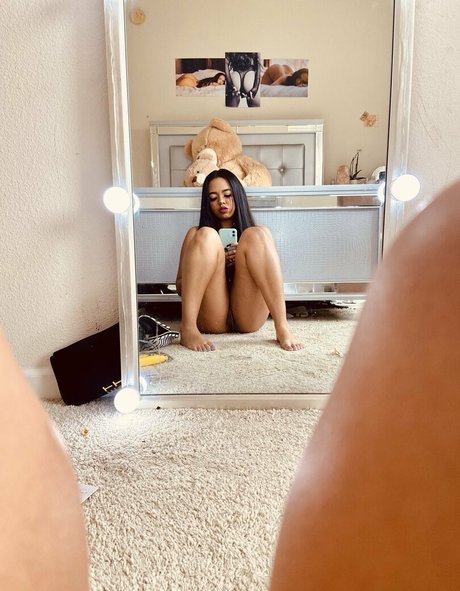 poutygirltv OnlyFans X