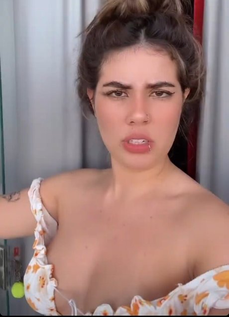 Carlevellyn OnlyFans Brüste Bild