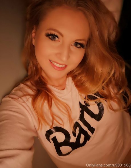 gushinggeegeefree OnlyFans nackte Brüste