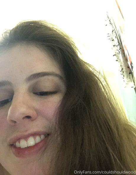 couldshouldwood OnlyFans-Pornos