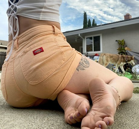 lxgween OnlyFans Brüste Bild