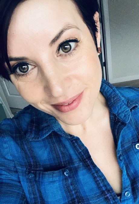 unconstrainedbyu Porn OnlyFans Leaks