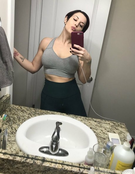 unconstrainedbyu OnlyFans-Post