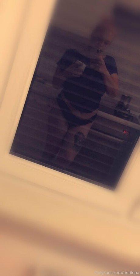 antilopa Oben ohne OnlyFans