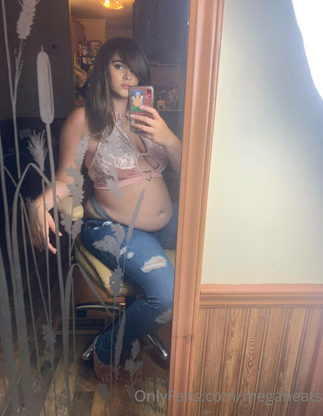 meganeats OnlyFans Star