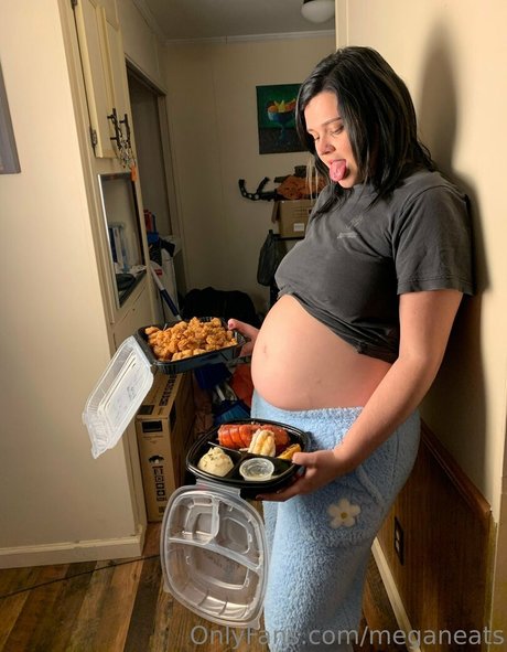 meganeats Leaked OnlyFans Bilder