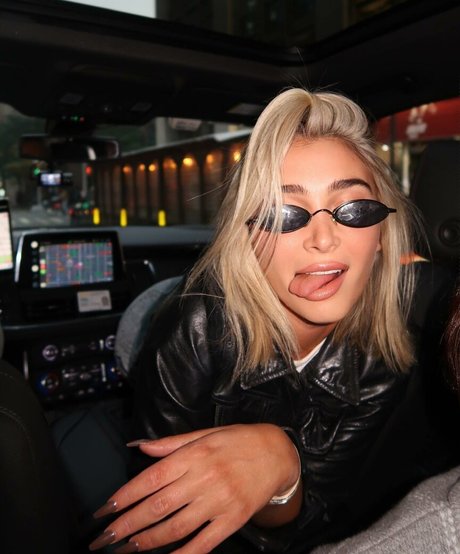 Camaryn Swanson OnlyFans-Bilder