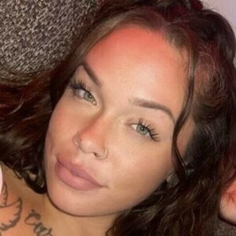 devine honeybb NurlyFans-Pornos