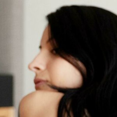 Neruvbe OnlyFans Striptease