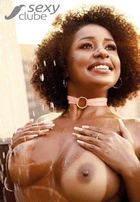 Kelly Medeiros Leaks von OnlyFans