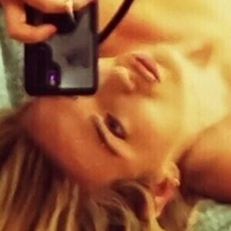 mothfromdaflats Kostenlose OnlyFans-Inhalte