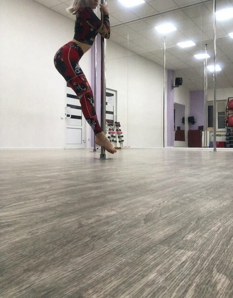 Vikamccline OnlyFans nackte Brüste