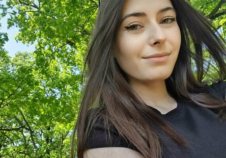 bella2k OnlyFans Leaked Gratis