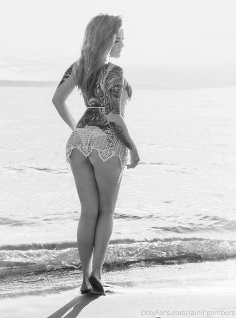 rainingembers XXX OnlyFans