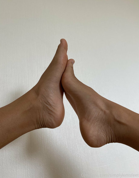 simplykimsfeet XXX Leak OnlyFans Leak