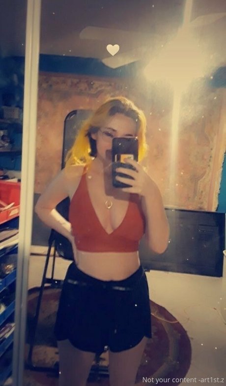 art1stdotz Nacktpornos auf OnlyFans