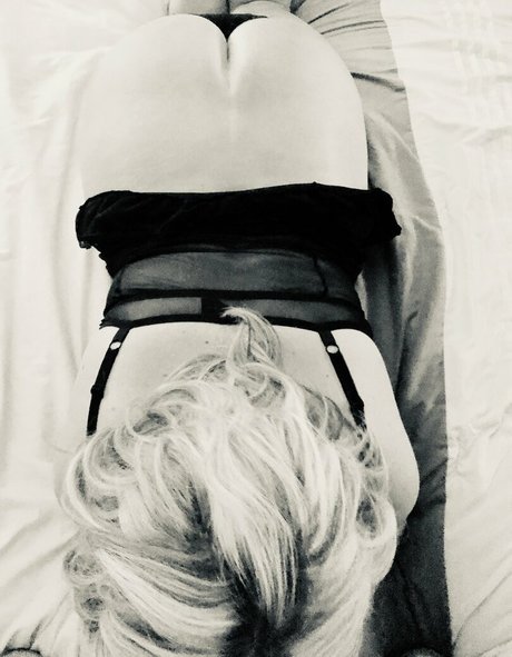 Momma Michelle OnlyFans X