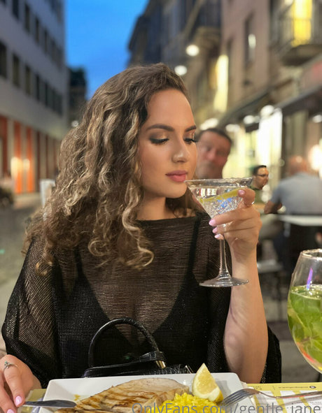 gentle jane OnlyFans Leak