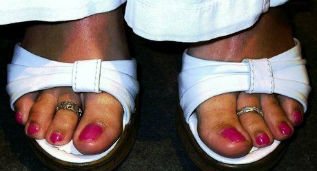 homefortoes NurlyFans-Pornoleaks