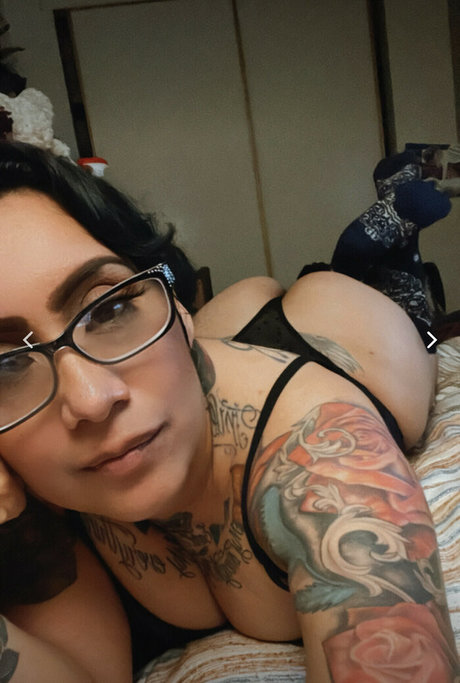 Latinajane8 OnlyFans Lesbisch