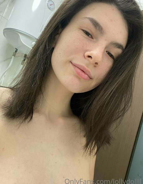 lollydollll OnlyFans-Leaks