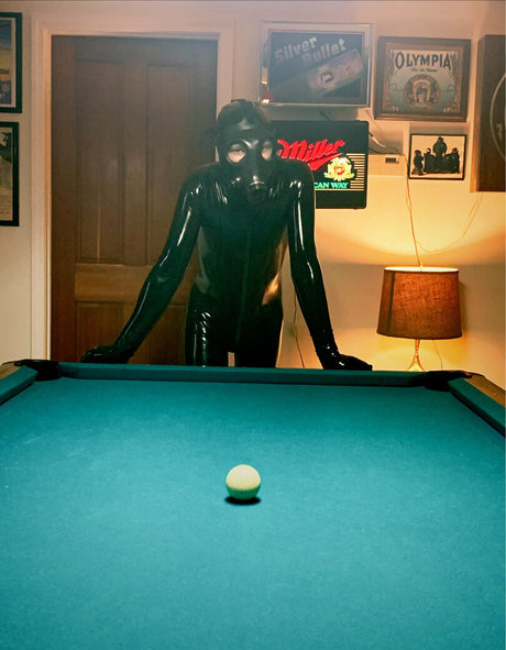 manfromearth OnlyFans Mega