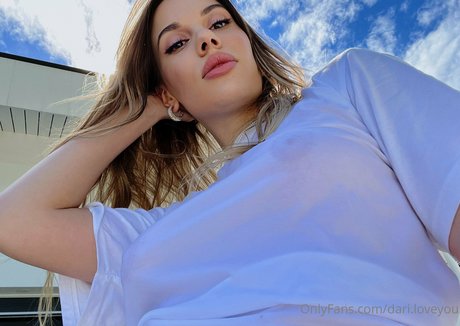 Dari loveyou Oben ohne OnlyFans