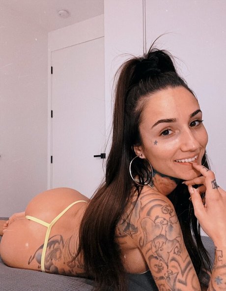 brinamberlee Oben ohne OnlyFans