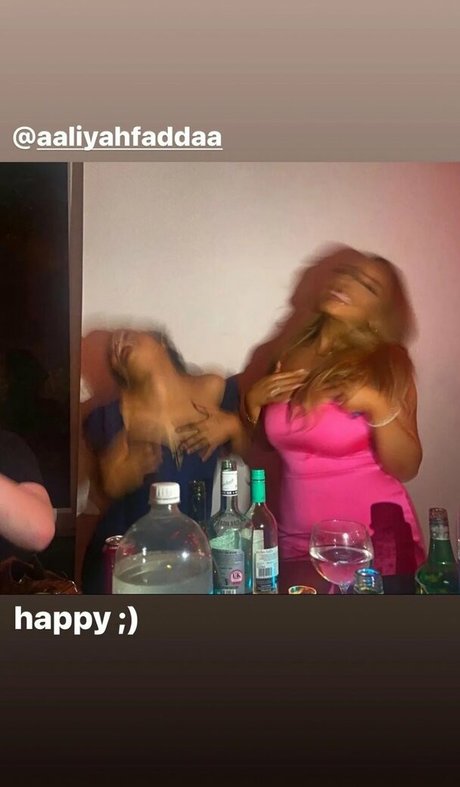 Gracie M OnlyFans Archiv