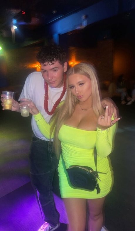 Gracie M Leaked OnlyFans XXX