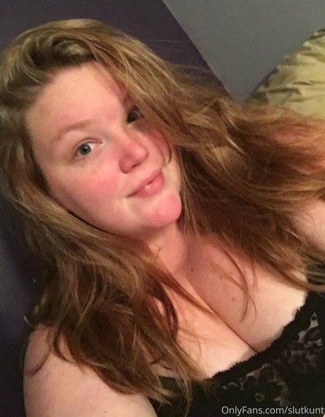 slutkunt OnlyFans Leak