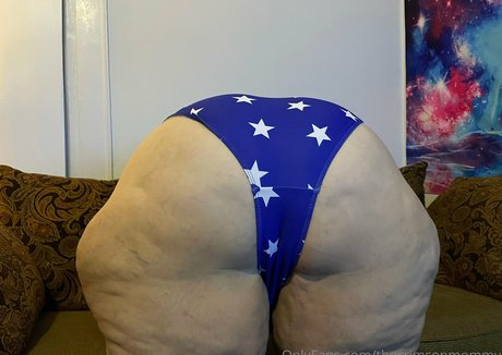 thecrimsonmommy OnlyFans Sex Leak