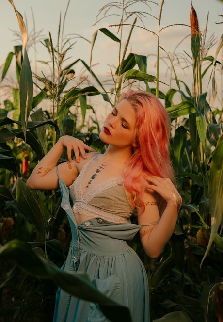 Di Simon Nacktbilder OnlyFans