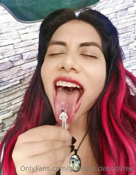 giantess deborafree OnlyFans