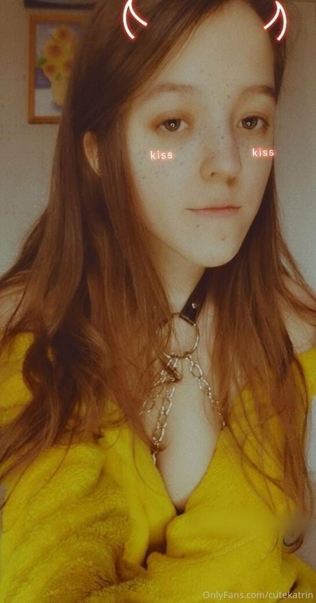 cutekatrin OnlyFans Nacktfotos