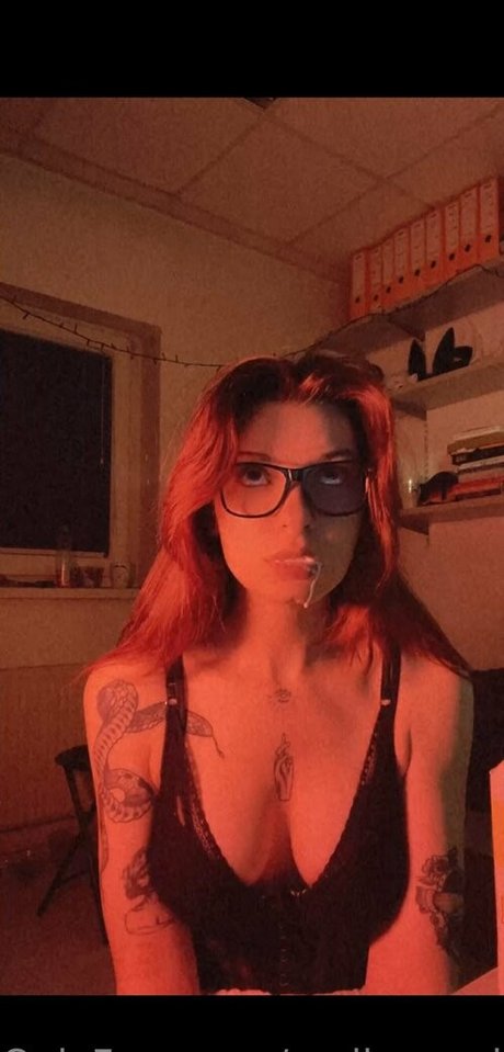 melissared Nackt geleakt OnlyFans