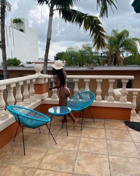 onlysstripper OnlyFans Model Bilder