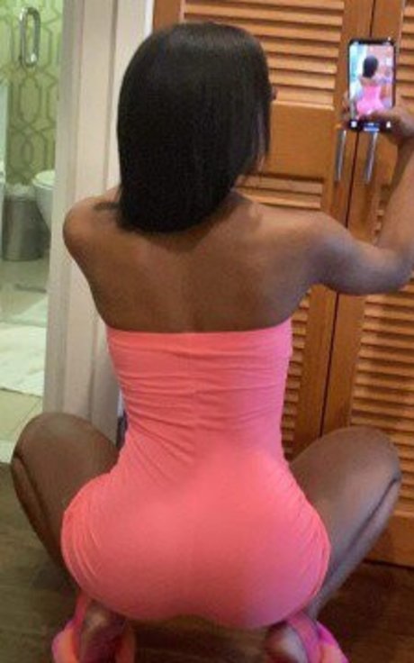 onlysstripper OnlyFans schlank