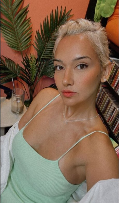 Geo Antoinette Nacktbilder OnlyFans geleakt