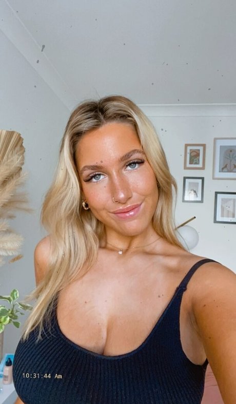 Ariel D OnlyFans Leak