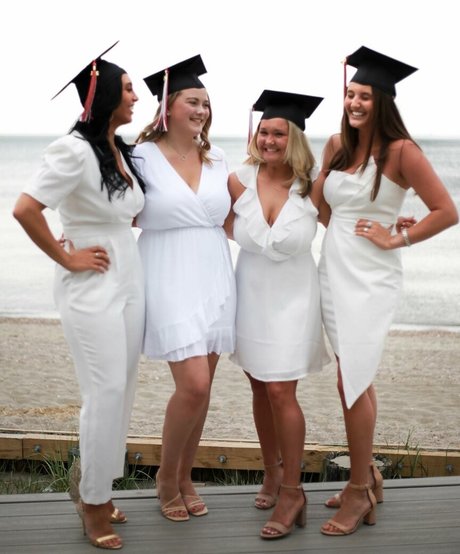 Olivia H OnlyFans Nacktbilder