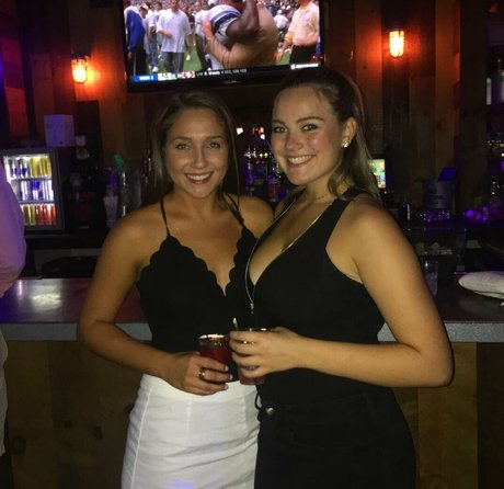 Olivia H Nacktbilder OnlyFans Leaks