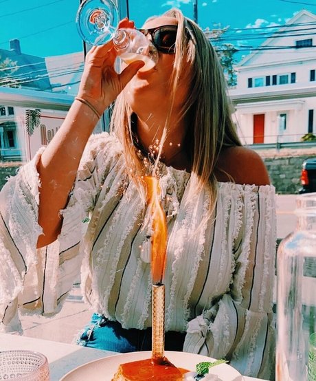 Olivia H OnlyFans-Seite