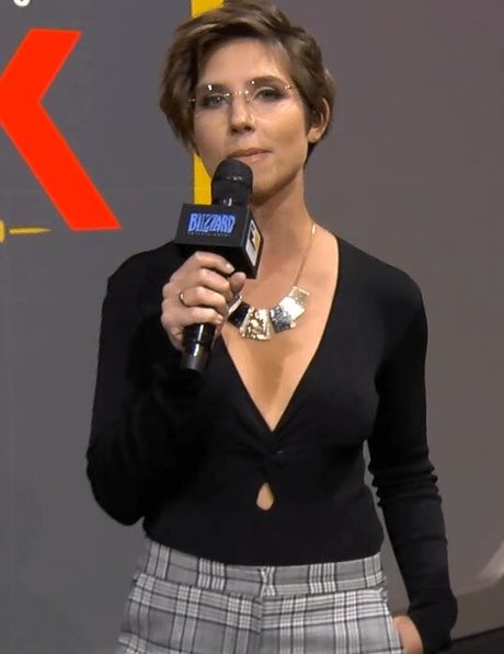 Soe Gwchwind OnlyFans Striptease