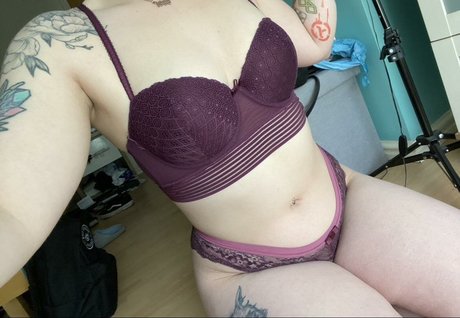 Spitwicked Nacktbilder OnlyFans