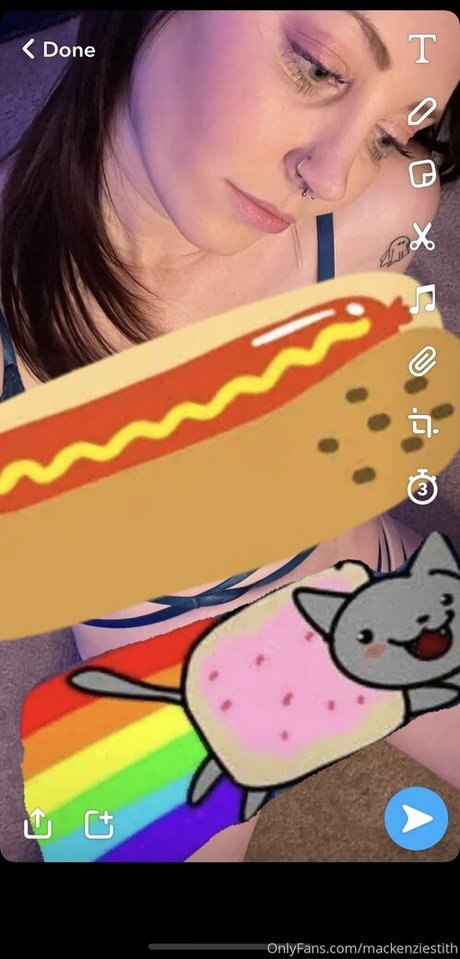 mackenziestith Porn OnlyFans Leaks