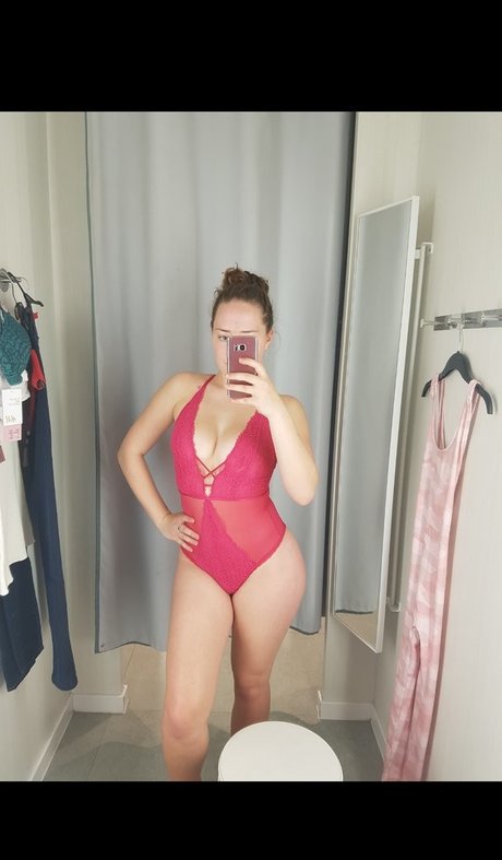 Vantoee Leaks von Nacktbildern auf OnlyFans