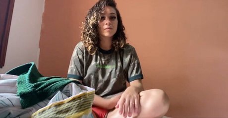 Leila Caetano OnlyFans Inhaltstyp