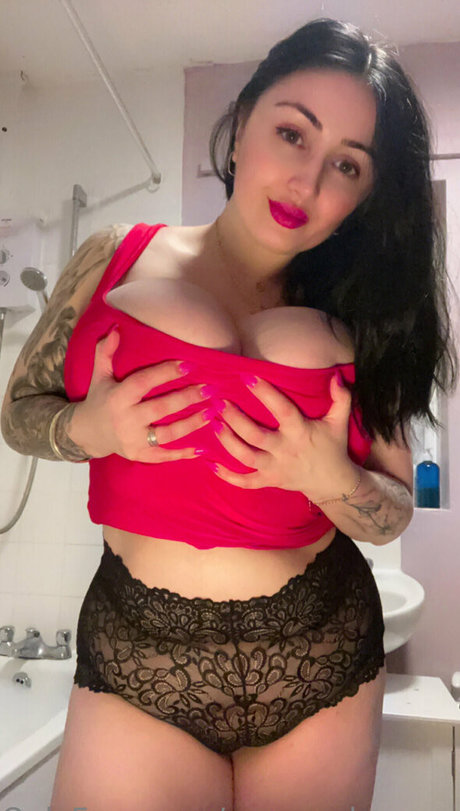 roxanneheavenfree OnlyFans Leak